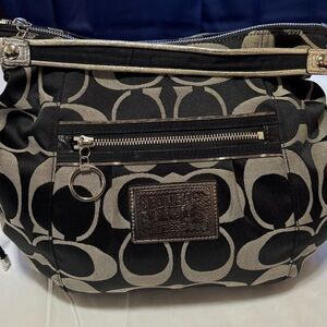 Coach Poppy Black and Cream Signature Shoulder Bag